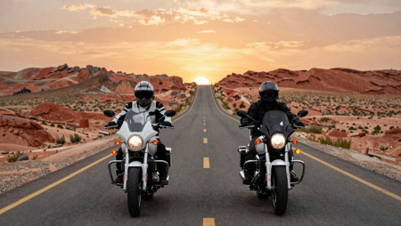 dos motociclistas en carratera del desierto generated with Z-Image